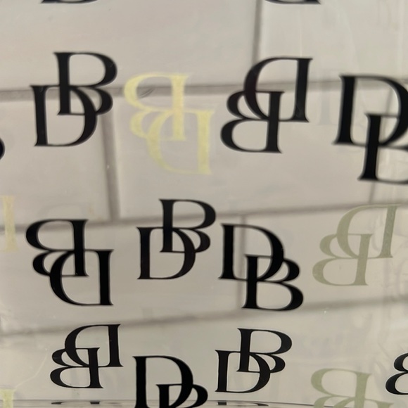 DOONEY & BOURKE SET - Picture 11 of 16